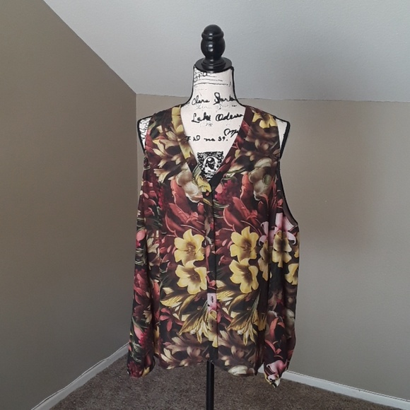 Catherine Malandrino Freida Cold Shoulder Blouse (flaws) - Picture 3 of 10